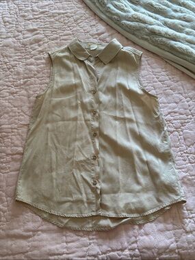 Cloth & Stone Sleeveless Button-Front Collared Women's Top - Beige